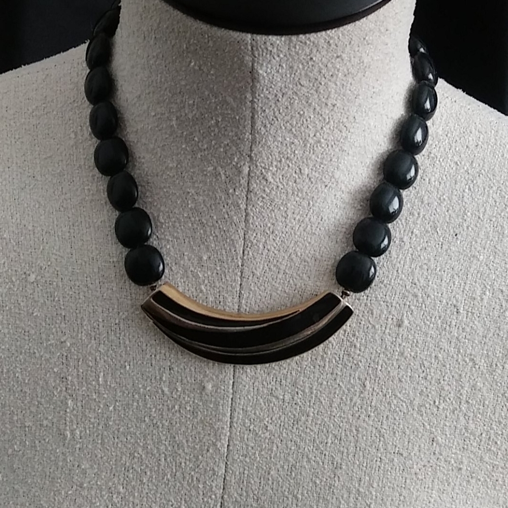 Tahari Vintage Necklace